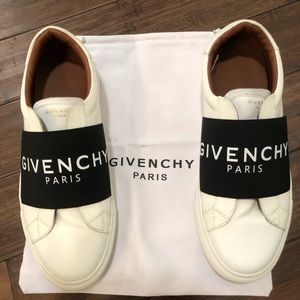 Givenchy Paris urban street strap logo size 41